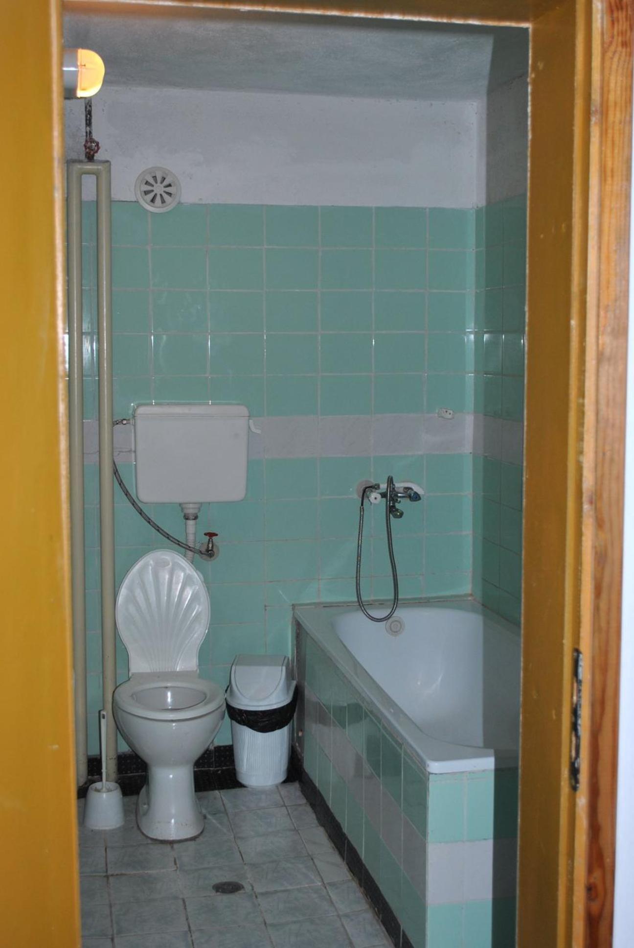 Kris Guesthouse Stoykite エクステリア 写真